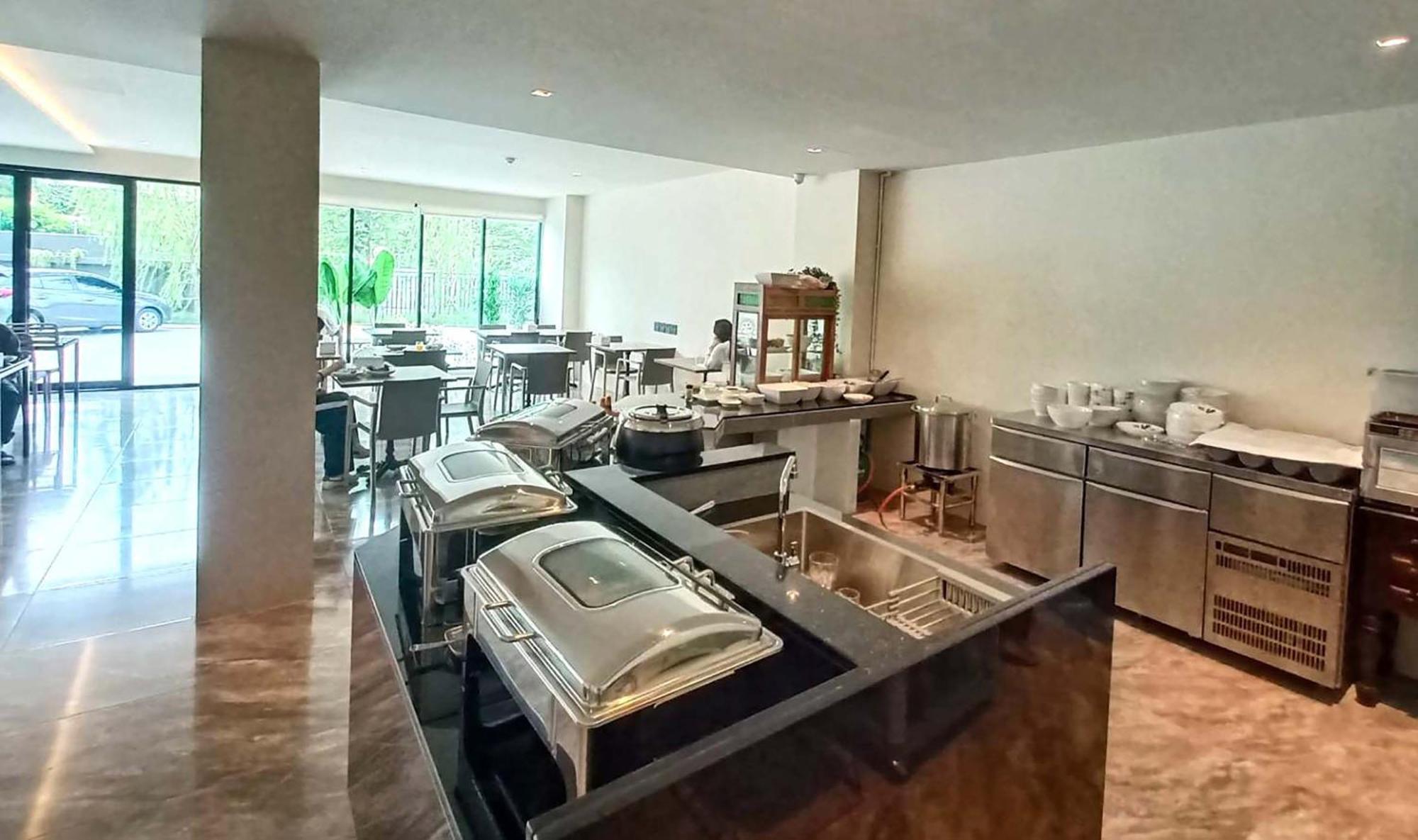 The 9 Residence Hotel Bangkok Exterior photo