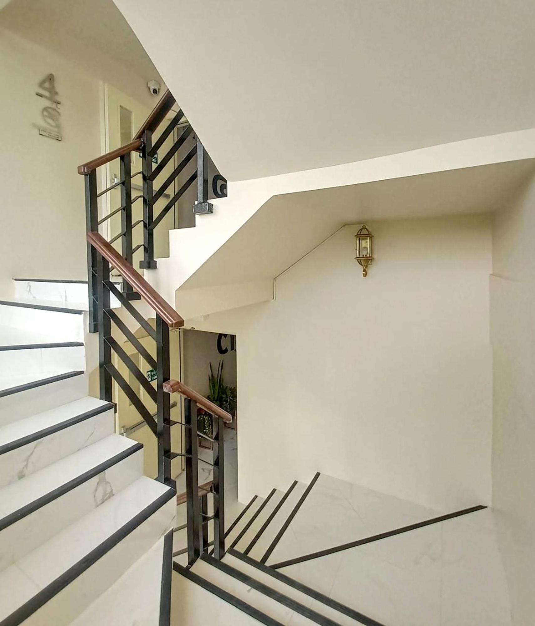 The 9 Residence Hotel Bangkok Exterior photo