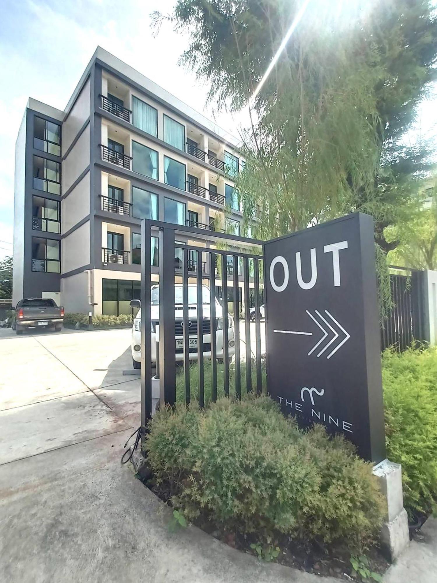 The 9 Residence Hotel Bangkok Exterior photo