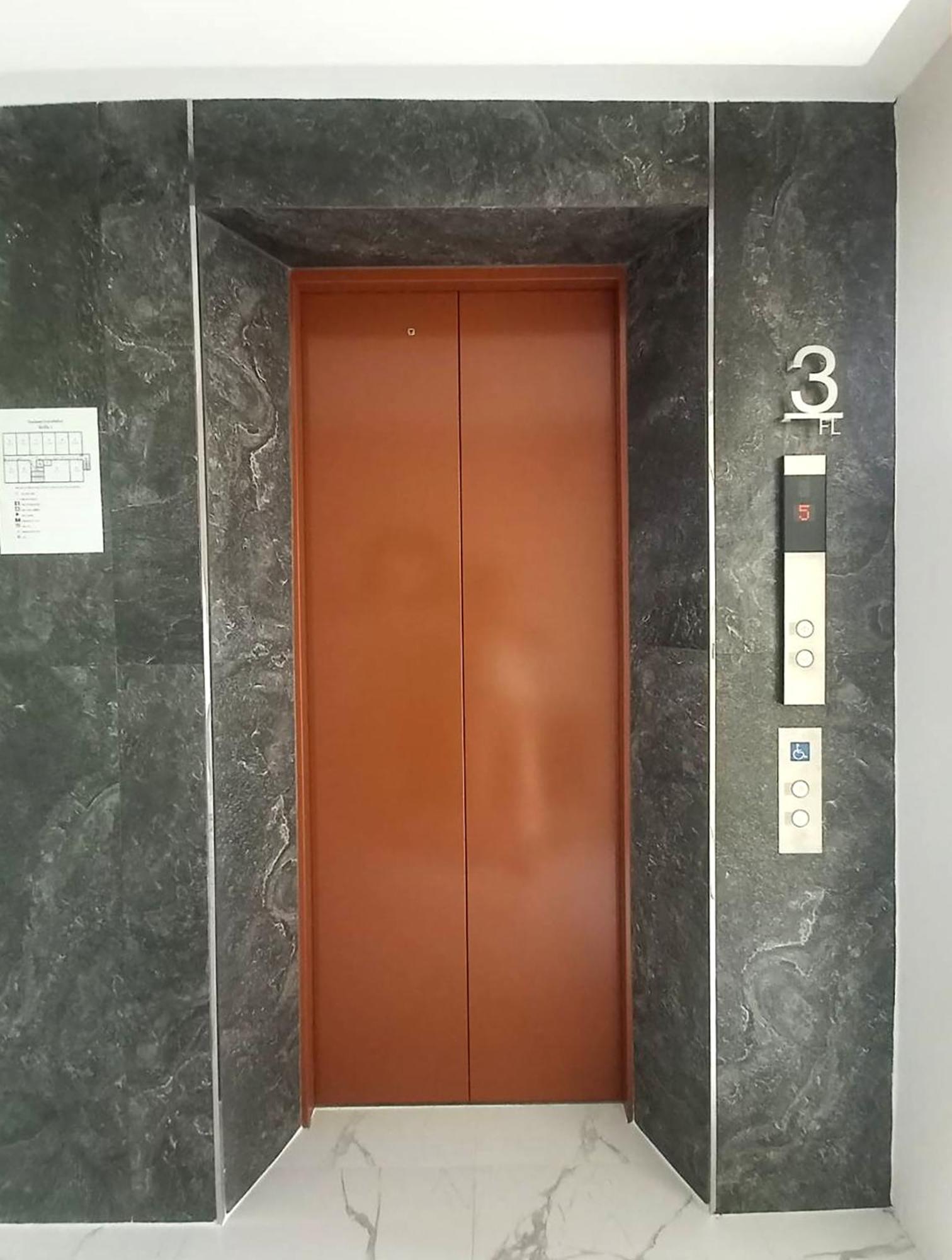 The 9 Residence Hotel Bangkok Exterior photo