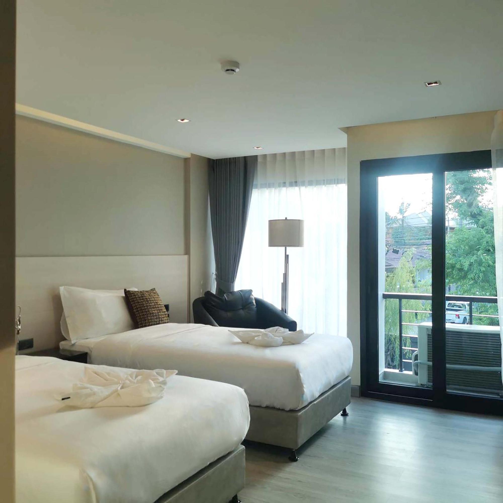The 9 Residence Hotel Bangkok Exterior photo
